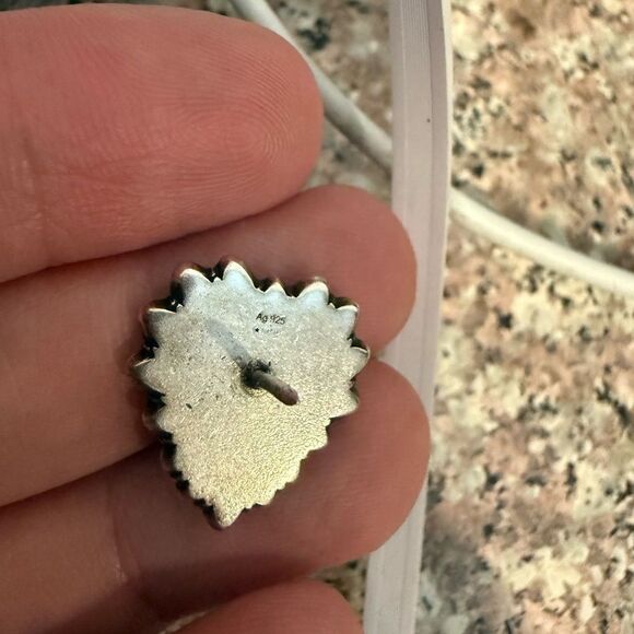 Brand new with box and dustbag Gucci Silver heart  Brooch - Picture 7 of 7